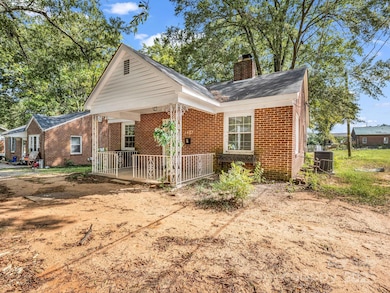 304 Grice St, Shelby, NC 28150 - photo 4