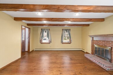 81 Norton Rd, North Attleboro, MA 02760 - photo 3