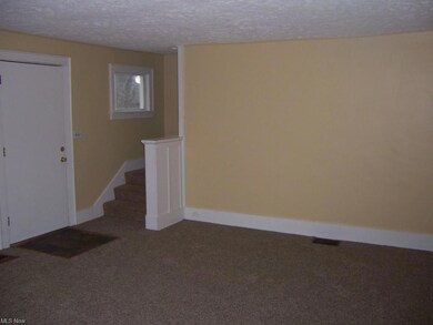 Living room unit 198