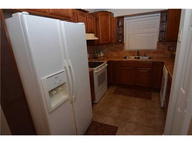 14552 SW 155th Place, Miami, FL 33196 - photo 5