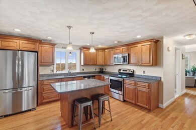 4 Meghan's Way, Danvers, MA 01923 - photo 4