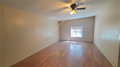 2104 N Park Ave, Shawnee, OK 74804 - photo 6