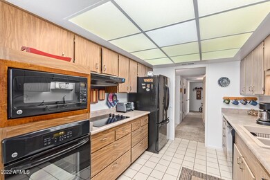 18851 N Mayan Dr, Sun City, AZ 85373 - photo 5