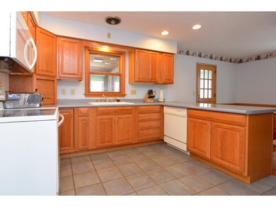 224 Church St, Brooklyn, WI 53521 - photo 6