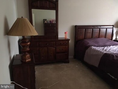 1671 Parkcrest Cir unit 400, Reston, VA 20190 - photo 7