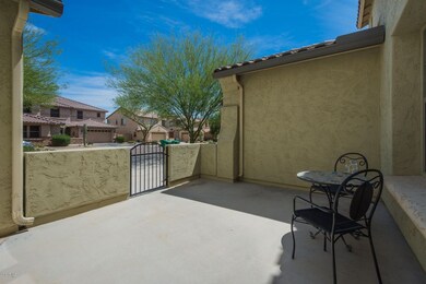 02- COURTYARD ENTRY