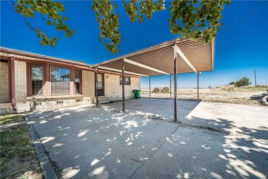 10374 Vaughn Rd, Troy, TX 76579 - photo 3