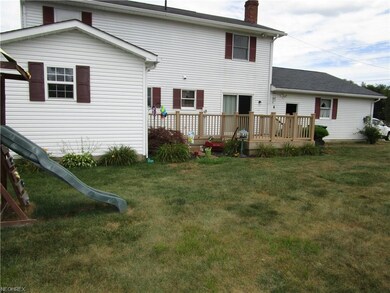 1310 Parkview Dr, Wellsville, OH 43968 - photo 4