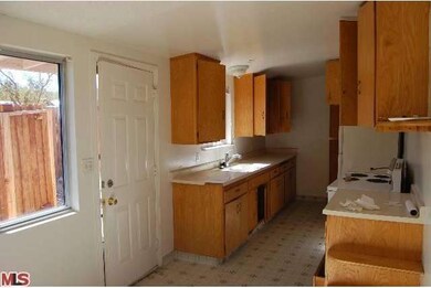 6940 Mount Shasta Ave, Joshua Tree, CA 92252 - photo 3