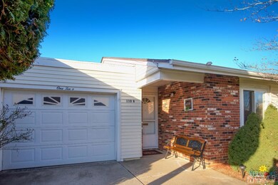 110 Chatham Dr unit B, Monroe Township, NJ 08831 - photo 3