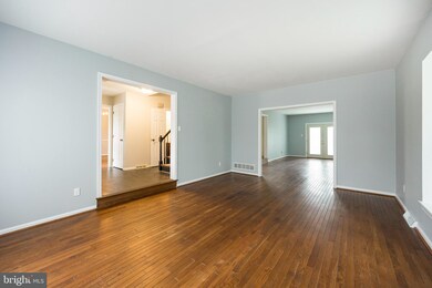 201 Reber Cir, Exton, PA 19341 - photo 5