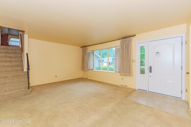 1 Livingroom 2