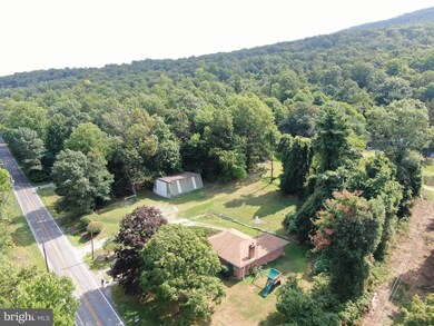 14149 Edgemont Rd, Smithsburg, MD 21783 - photo 2