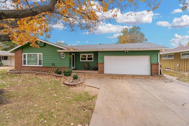 427 N Pamela Ave, Wichita, KS 67212 - photo 2