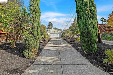 7554 Sunkist Dr, Oakland, CA 94605 - photo 3