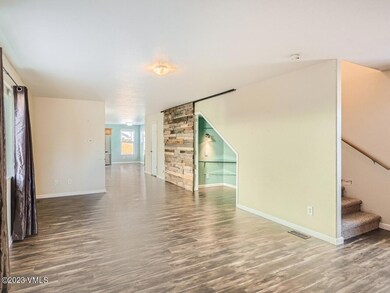 07 Living Room