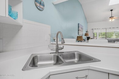 42-web-or-mls-VCI08229