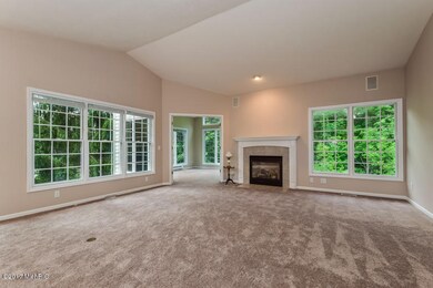 2109 Lamberton Creek Ln NE unit 16, Grand Rapids, MI 49505 - photo 7