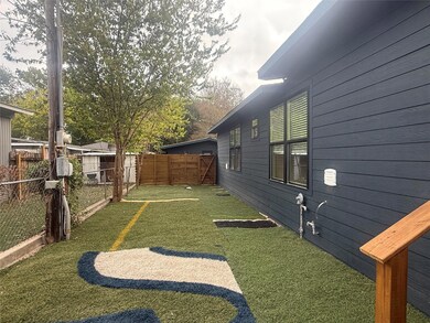 5903 Nancy Dr unit B, Austin, TX 78745 - photo 7