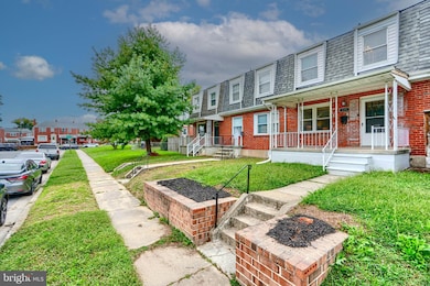 505 Grovethorn Rd, Middle River, MD 21220 - photo 2