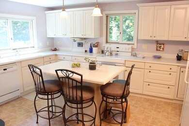 42 Maple Ave, Rutland, MA 01543 - photo 2