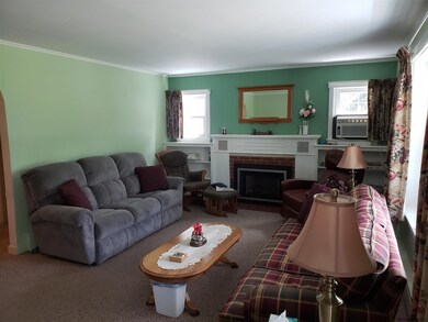 8 Orchard Dr, Schenectady, NY 12302 - photo 3
