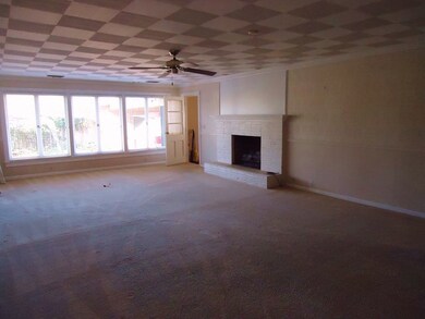 504 E 4th St, Donalsonville, GA 39845 - photo 7