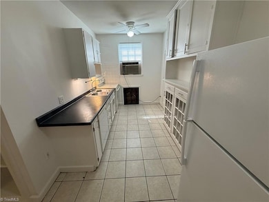 1310 Glade St NW unit 32, Winston-Salem, NC 27101 - photo 6