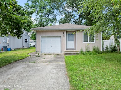 3105 Pocahontis Ave