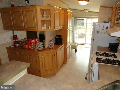 148 Konrad Morgan Way, Lothian, MD 20711 - photo 2