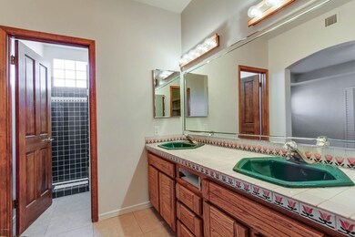 014_Master Bathroom