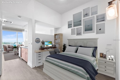 Grand Central at Kennedy West unit 824, Tampa, FL 33602 - photo 2