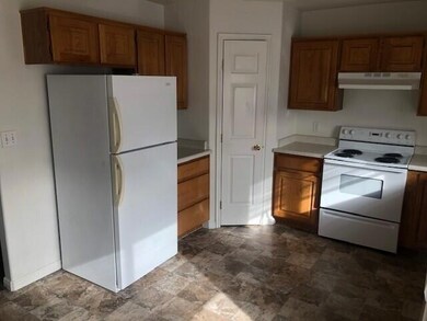 kitchen-2 bedroom