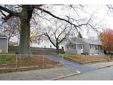 56 Hall St, Providence, RI 02904 - photo 4