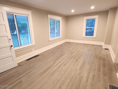 18112 Chagrin Blvd, Shaker Heights, OH 44122 - photo 7