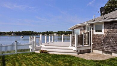 12 Circuit Ave, Wareham, MA 02571 - photo 4