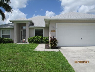 920 Capetown Ave, Lehigh Acres, FL 33974 - photo 3