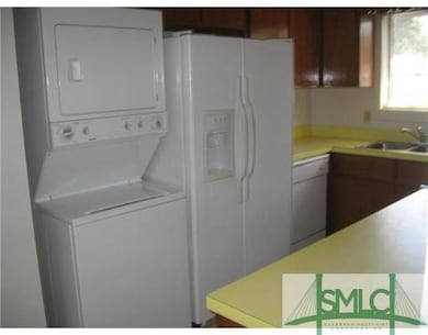 202 E 63rd St, Savannah, GA 31405 - photo 2