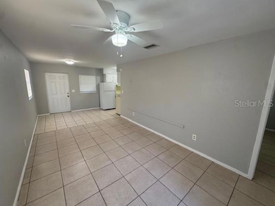 12136 Munbury Dr unit 2, Dade City, FL 33525 - photo 2