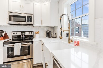 4506 36th St S unit B2, Arlington, VA 22206 - photo 2