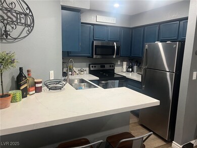 2180 Pinetop Ln unit 104, Las Vegas, NV 89119 - photo 7
