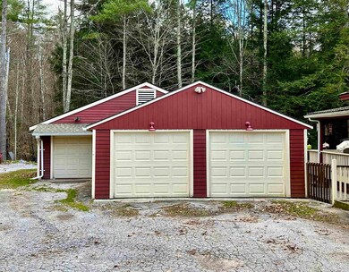 888 Middle Rd, North Clarendon, VT 05759 - photo 6
