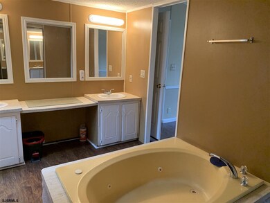 21 Defeo Ln, Somers Point, NJ 08244 - photo 7