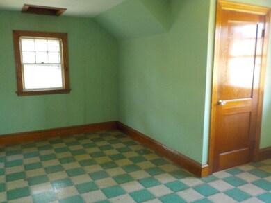 21 Carrier St, Bellingham, MA 02019 - photo 6