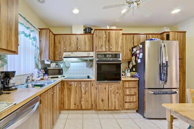 5725 Fernley Dr E, 71 - 2