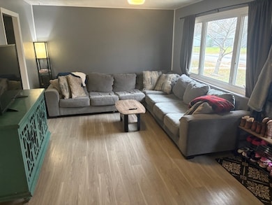 1002 Plaza Dr, Joliet, IL 60435 - photo 2