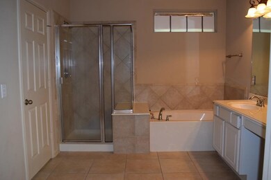 3312 Leading Point Dr, Houston, TX 77091 - photo 6