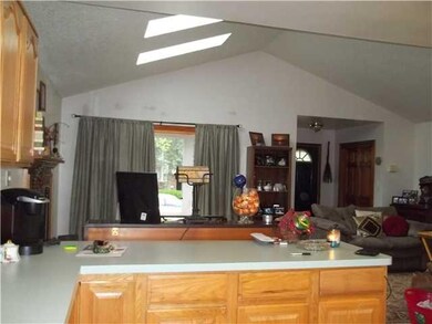 14 16th Ave, North Tonawanda, NY 14120 - photo 3