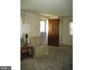 407 Benson Ave, Glenolden, PA 19036 - photo 3