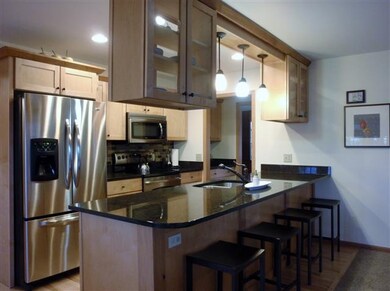 2758 Hollyhock St, Fitchburg, WI 53711 - photo 4